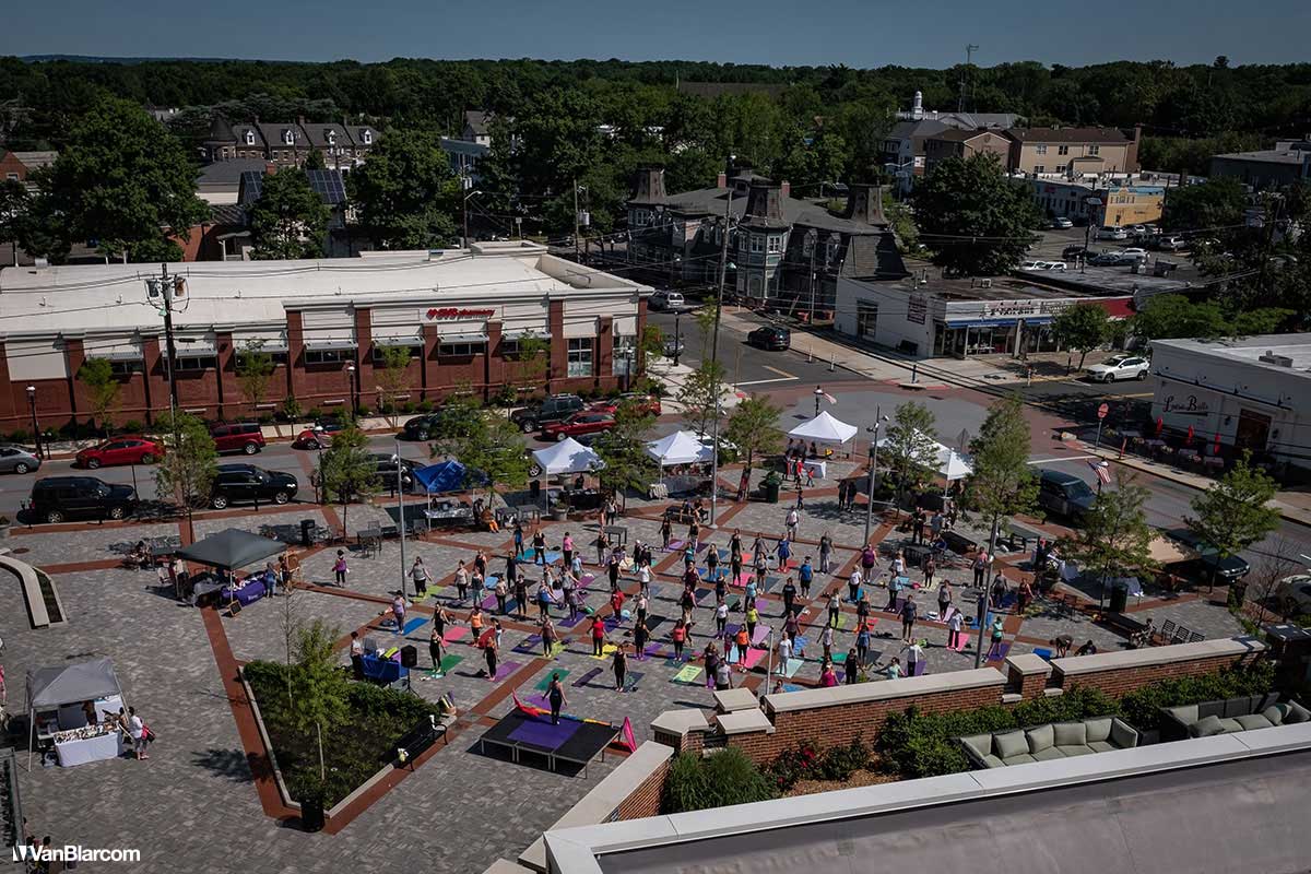 Metuchen Yoga in the Plaza